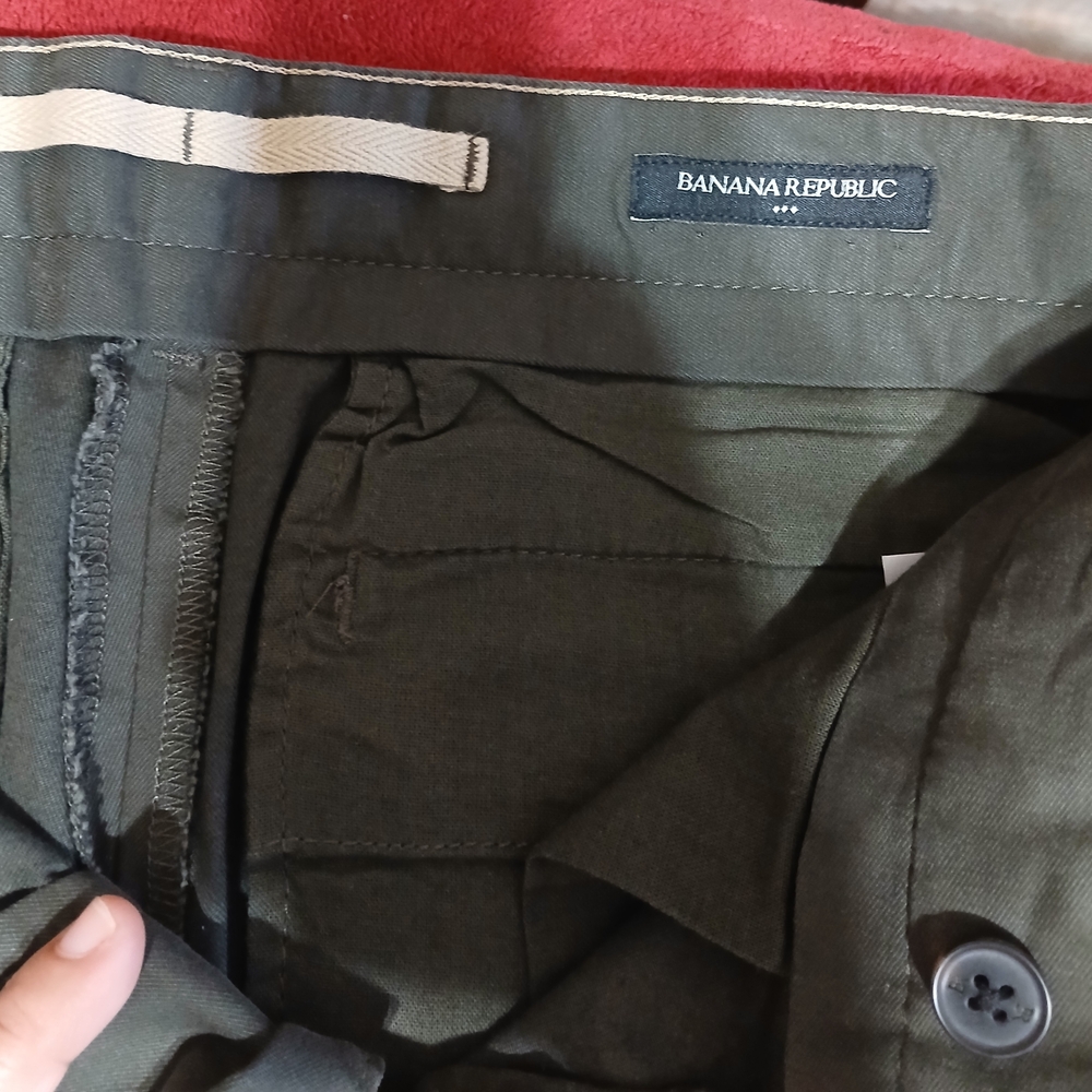 Banana Republic Men's Dark Green Chinos